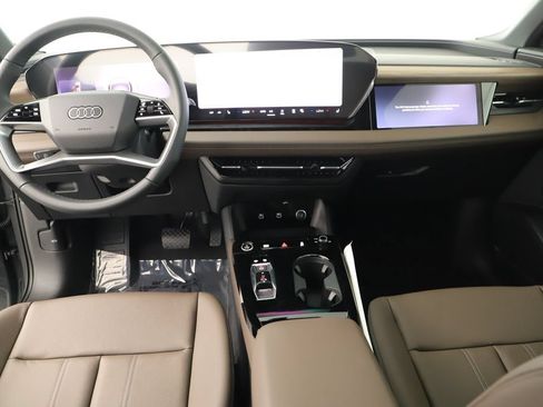 New 2027 Audi Q6 e-tron Prestige AWD/4WD image 17
