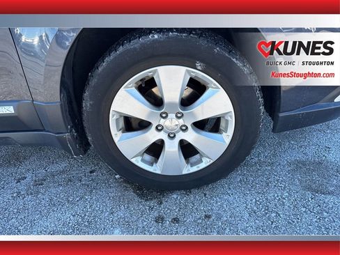 Used 2011 Subaru Outback 2.5i Limited w/ PWR Moonroof Pkg image 14