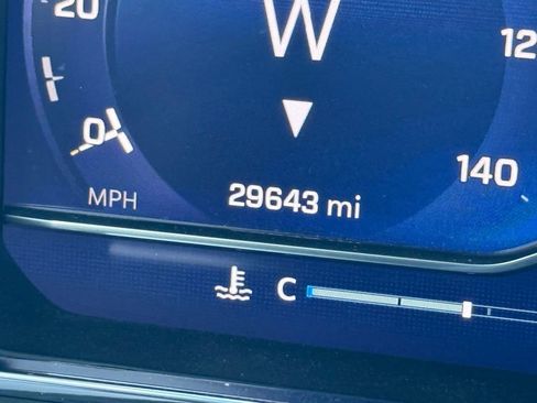 Used 2025 Chevrolet Silverado 2500 LT w/ Z71 Chrome Sport Edition image 8