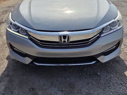 Used 2016 Honda Accord EX-L image 4