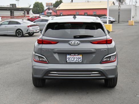 Used 2023 Hyundai Kona Limited image 7