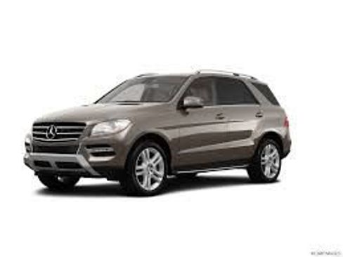 Used 2013 Mercedes-Benz ML 350 4MATIC image 28