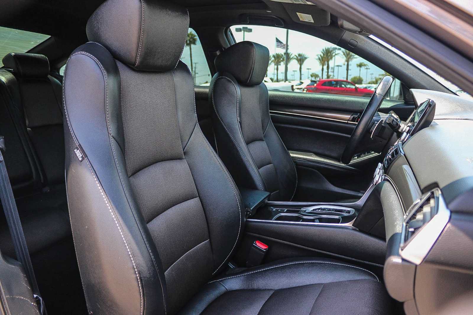 Used 2020 Honda Accord Sport image 16