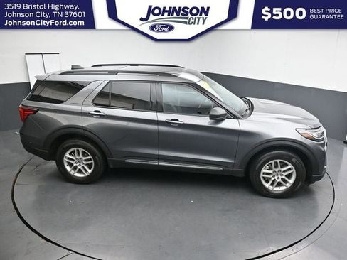 Certified 2025 Ford Explorer Active AWD/4WD image 28