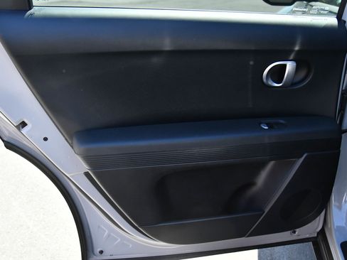 Used 2024 Hyundai Ioniq 5 SEL RWD image 38