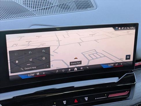 Certified 2025 BMW 530i image 13