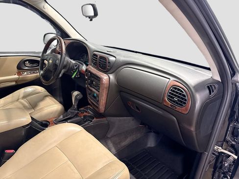 Used 2005 Chevrolet TrailBlazer LT AWD/4WD image 29