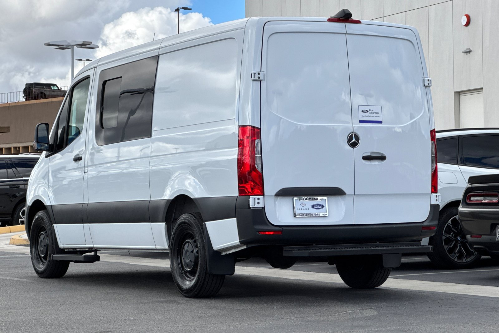 Used 2025 Mercedes-Benz Sprinter 2500 image 5