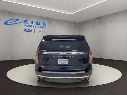Used 2021 Chevrolet Suburban Premier AWD/4WD image 9
