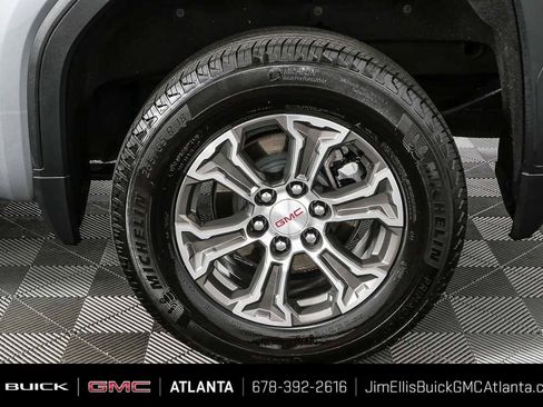 Certified 2025 GMC Sierra 1500 SLT AWD/4WD image 33