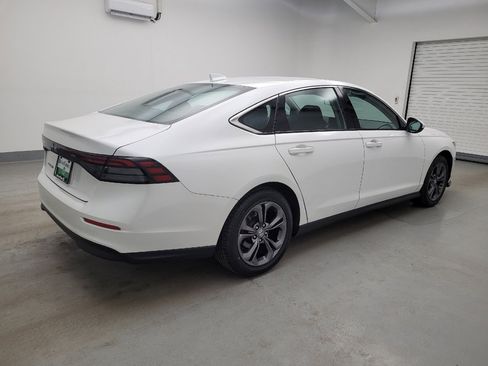 Used 2023 Honda Accord EX image 10