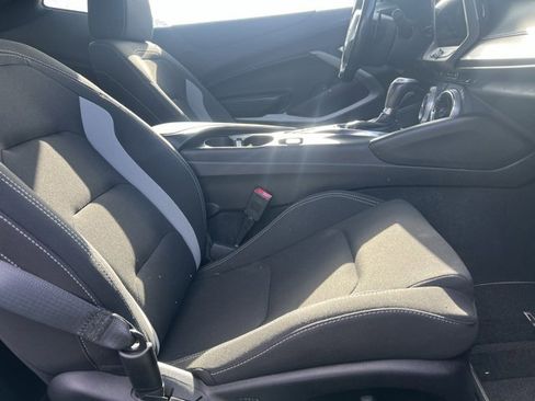 Used 2018 Chevrolet Camaro LT w/ RS Package image 4