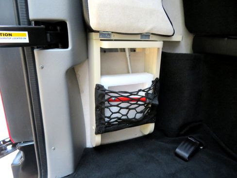 Used 2014 Mercedes-Benz Sprinter 3500 image 29