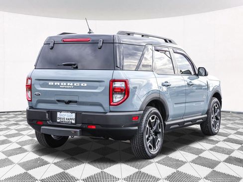 Used 2023 Ford Bronco Sport Outer Banks w/ Tech Package image 16