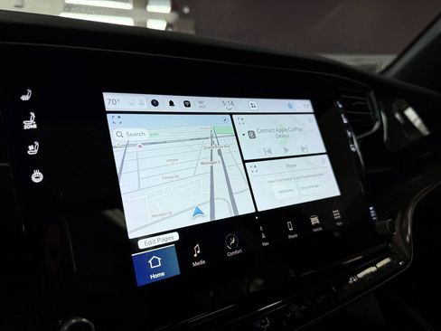 Used 2022 Jeep Wagoneer Series III w/ Premium Group I image 49