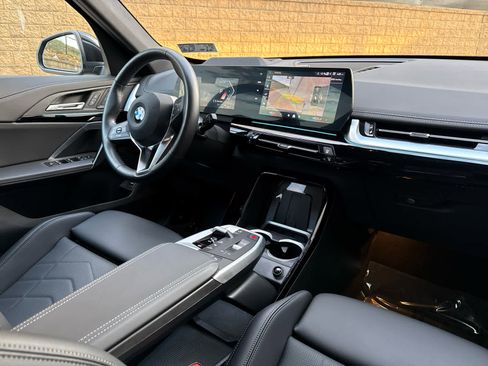 Certified 2025 BMW X1 xDrive28i image 11