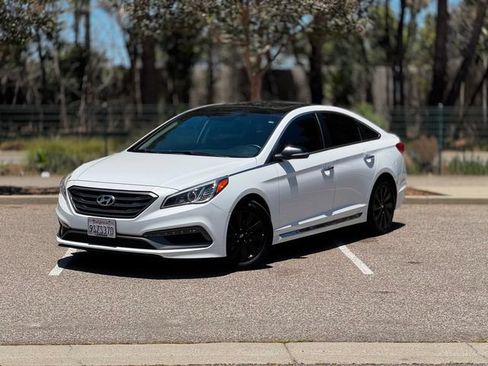 Used 2017 Hyundai Sonata Sport w/ Value Edition Package 02 FWD image 17