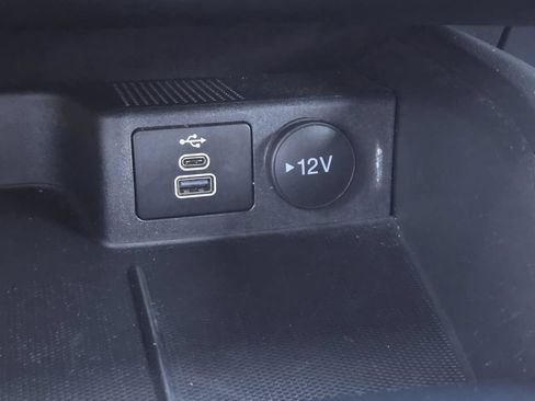 Used 2025 Ford Escape ST-Line Select AWD/4WD image 28