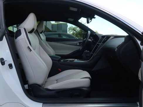 Used 2022 INFINITI Q60 3.0t Luxe w/ Essential Package RWD image 20