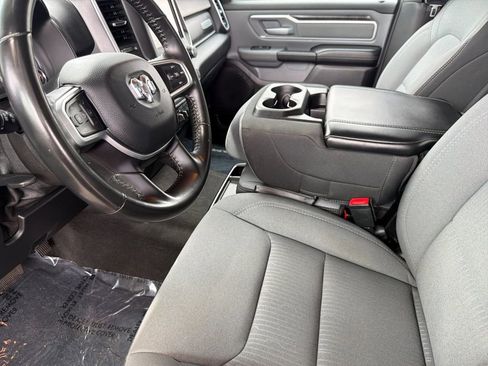 Used 2022 RAM 1500 Big Horn AWD/4WD image 9