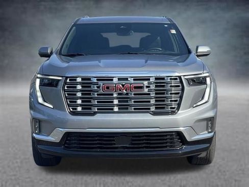 Used 2024 GMC Acadia Denali image 27