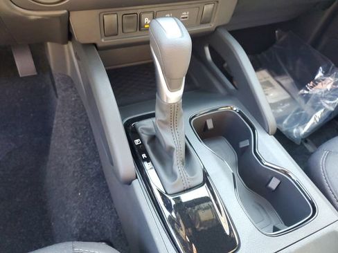 New 2026 Nissan Frontier SV image 19