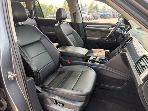 Certified 2023 Volkswagen Atlas SEL R-Line AWD/4WD image 30