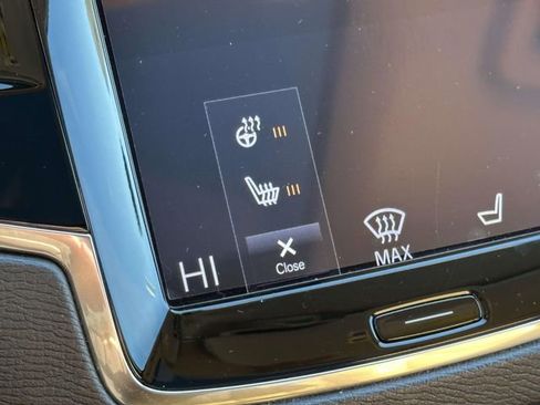 Used 2016 Volvo XC90 T6 Momentum image 35