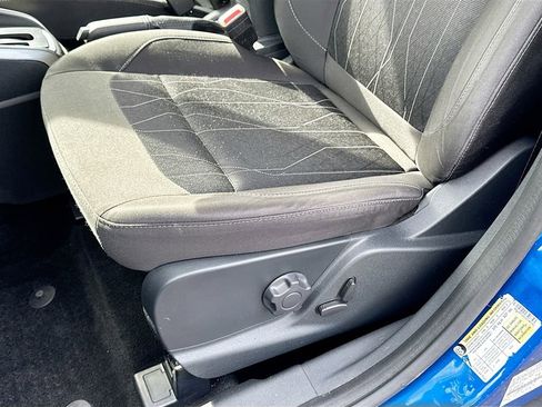 Used 2018 Ford EcoSport SE w/ SE Cold Weather Package AWD/4WD image 16
