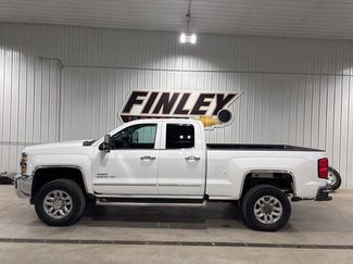 Used 2017 Chevrolet Silverado 2500 W/T w/ WT Convenience Package AWD/4WD video 1
