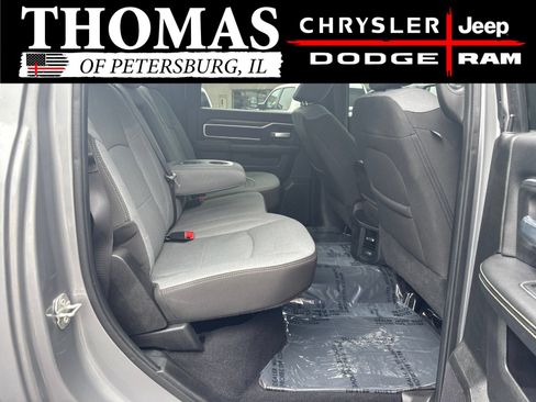 Used 2024 RAM 2500 Big Horn AWD/4WD image 27