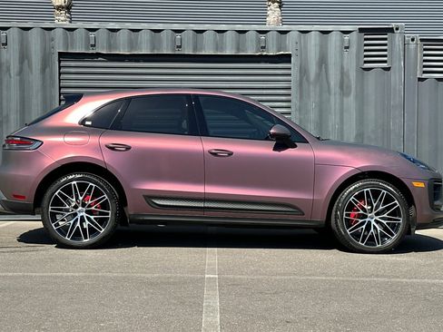 Certified 2023 Porsche Macan S AWD/4WD image 9