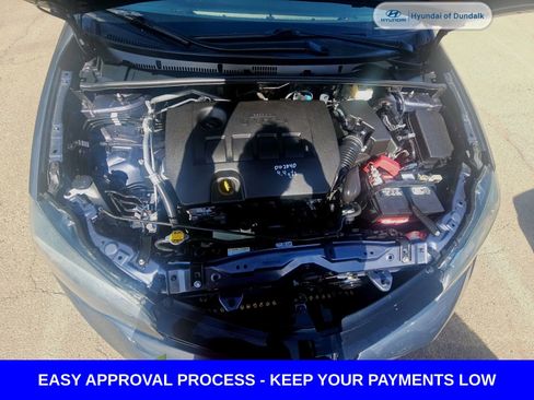 Used 2017 Toyota Corolla LE image 12