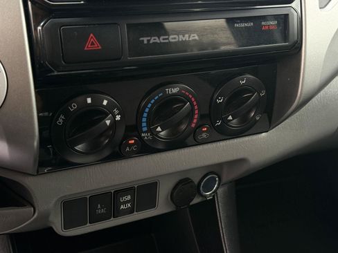 Used 2015 Toyota Tacoma 4x4 Double Cab w/ TRD Off-Road Package image 15