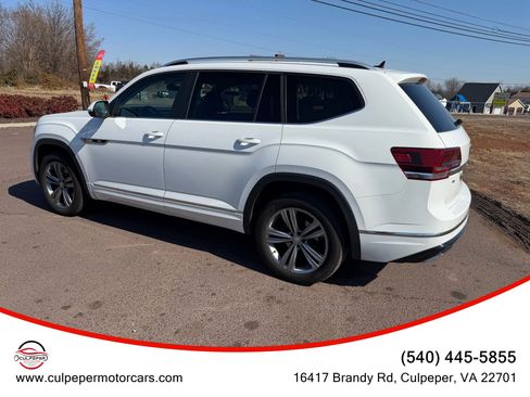 Used 2018 Volkswagen Atlas SE w/ R-Line Package image 3