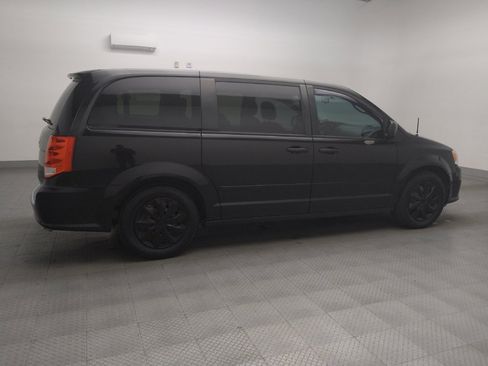 Used 2016 Dodge Grand Caravan SE w/ Quick Order Package 29E SE image 10