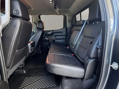 Used 2021 GMC Sierra 1500 SLT w/ SLT Premium Package RWD image 18