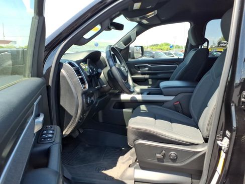 Used 2022 RAM 1500 Big Horn AWD/4WD image 10