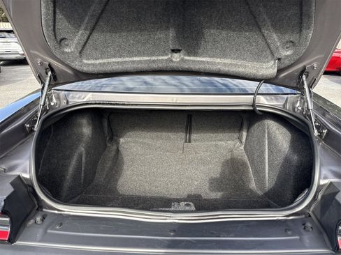 Used 2019 Dodge Challenger SXT image 26