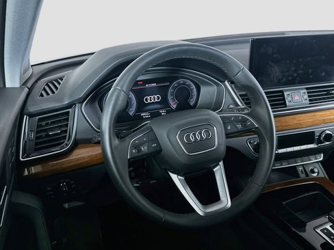 Used 2023 Audi Q5 2.0T Premium Plus w/ Premium Plus Package AWD/4WD image 18