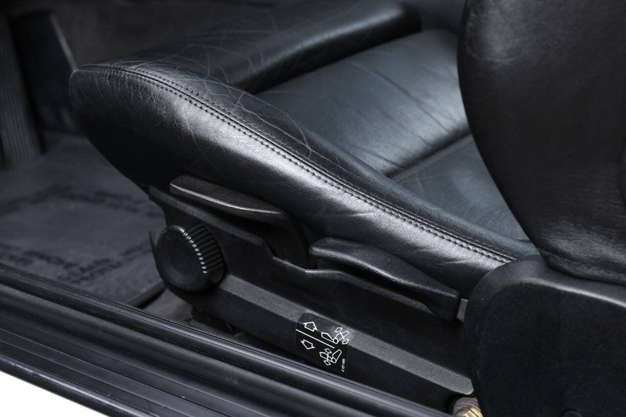 Used 1988 BMW M3 Coupe RWD image 88