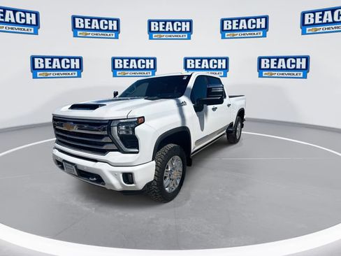 Used 2024 Chevrolet Silverado 3500 High Country w/ High Country Premium Package AWD/4WD image 5
