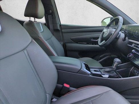 Used 2025 Hyundai Santa Cruz Limited AWD/4WD image 22