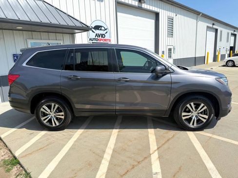Used 2017 Honda Pilot EX-L image 9