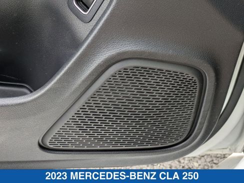 Used 2023 Mercedes-Benz CLA 250 4MATIC image 14