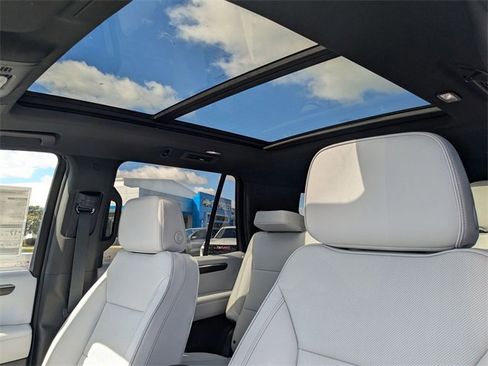 New 2026 Chevrolet Tahoe Premier w/ Sun And Tow Package image 17