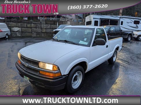 Used 2003 Chevrolet S10 Pickup 2WD Regular Cab image 15