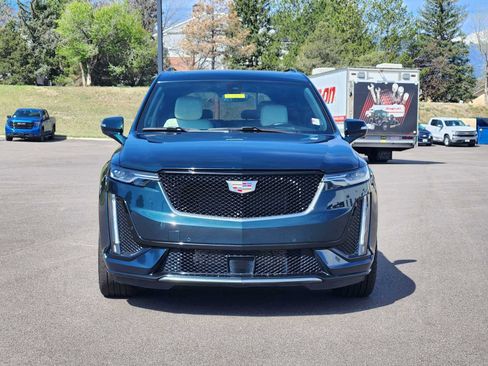 Used 2024 Cadillac XT6 Sport w/ Technology Package AWD/4WD image 5