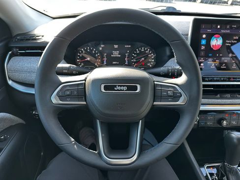 Used 2022 Jeep Compass Latitude image 54