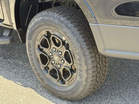 New 2026 Ford Ranger Lariat w/ FX4 Off-Road Package AWD/4WD image 36